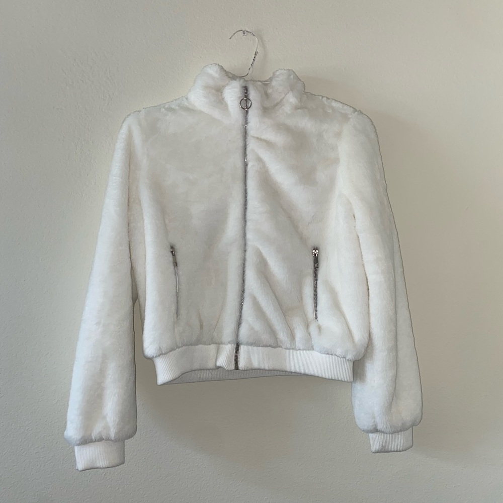 Women’s White Fur Zip-Up Jacket
